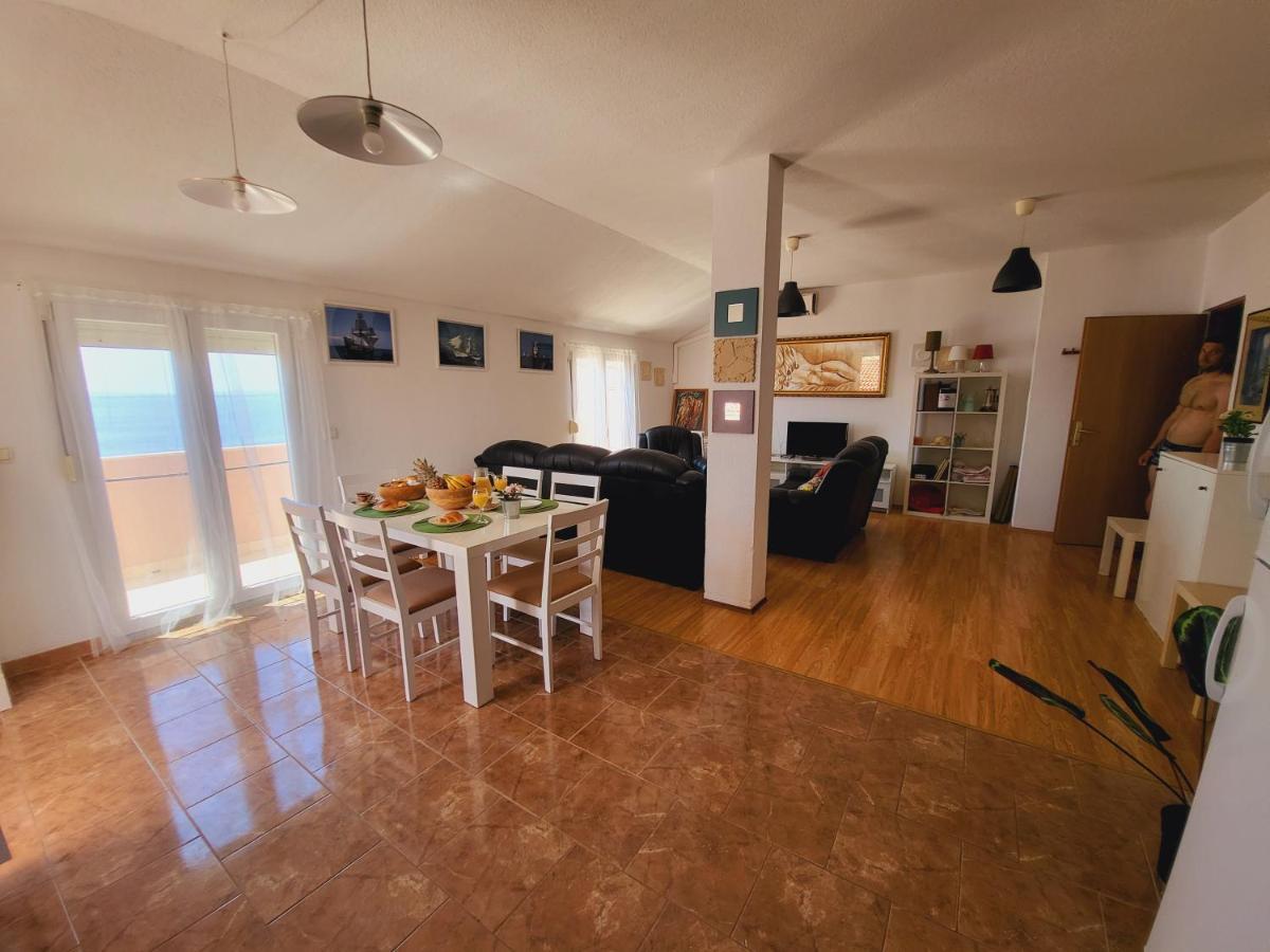 Apartment Beverly Kozino - By The Sea With Free Parking Exterior photo