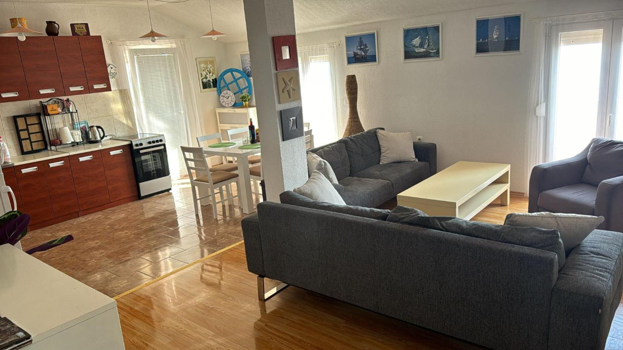 Apartment Beverly Kozino - By The Sea With Free Parking Exterior photo